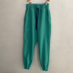Used Figs High Waisted Zamora Surgical Green Petite XS
